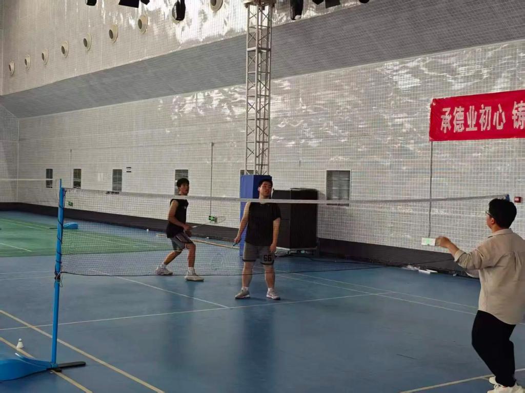 奋勇争先